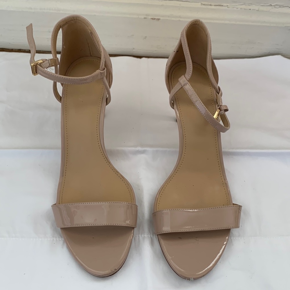 Nude heels. MK by Michael Kors. Size 9M. Very good condition